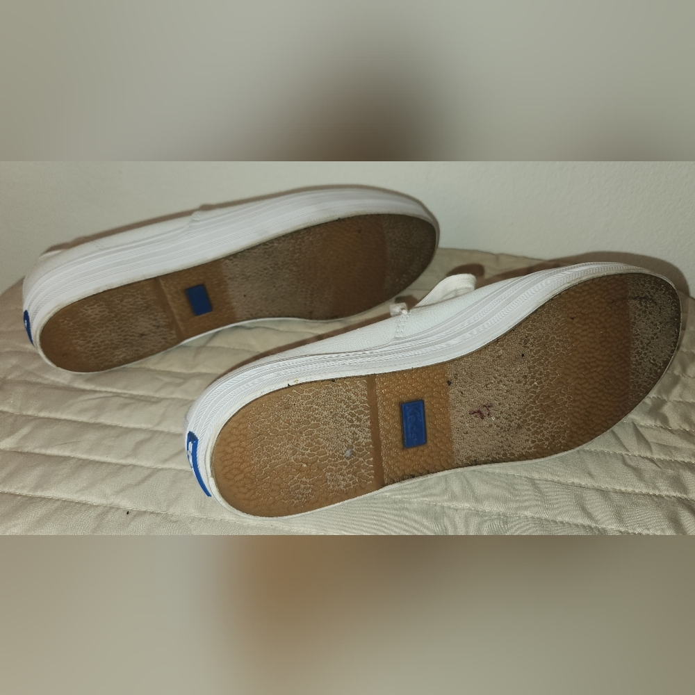 KEDS Women's White Triple Up Canvas Platform Sneakers - Picture 6 of 14